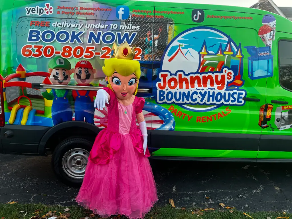 Princess Peach Entertainer for Kid's Parties in Chicago, IL